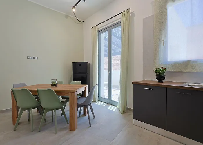 Le Vecchie Mura House Civico 16 度假居 马尔萨拉